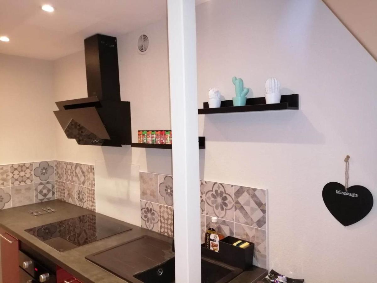 דירות Charmant Duplex Dans Le Centre Historique De סדאן מראה חיצוני תמונה