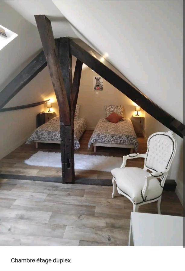 דירות Charmant Duplex Dans Le Centre Historique De סדאן מראה חיצוני תמונה